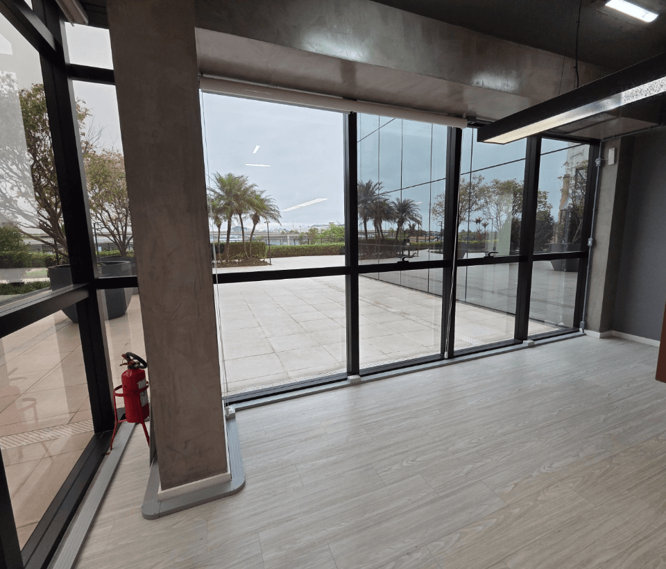 Sala Comercial Centro Executivo Carl Hoepcke