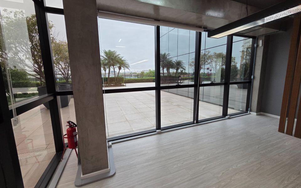 Sala Comercial Centro Executivo Carl Hoepcke