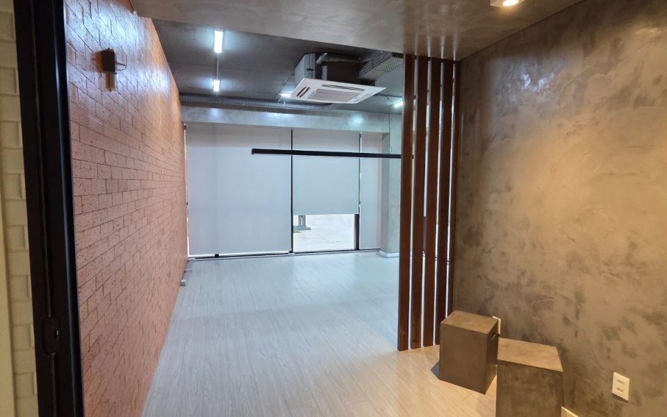 Sala Comercial Centro Executivo Carl Hoepcke