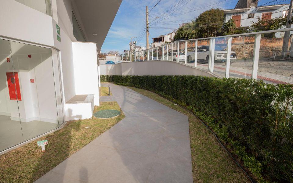 Sala Comercial Alberto Santiago Residence