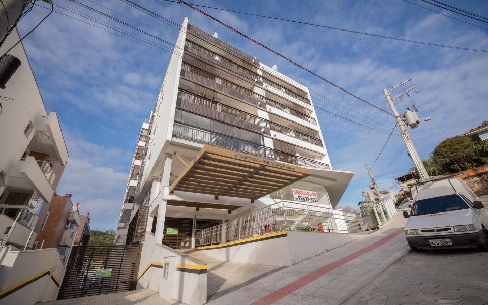 Sala Comercial Alberto Santiago Residence
